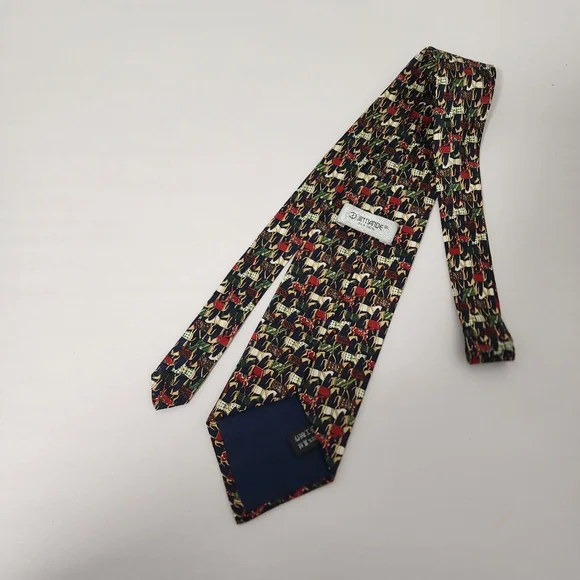 Vintage Equestrian Print 100% Silk Neck Tie - Picture 3 of 5